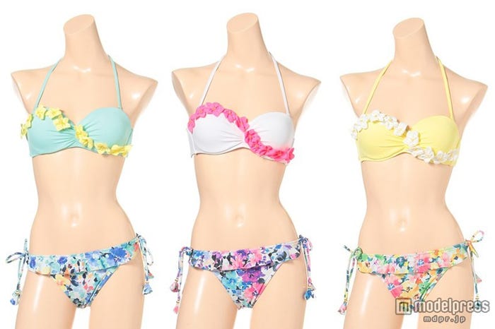 Corsage Bikini「24-7」15,120円(税込)
