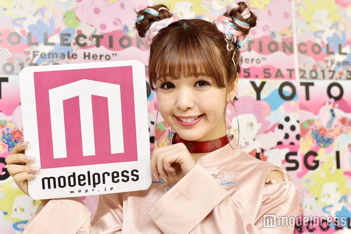 藤田ニコル(にこるん)(C)モデルプレス