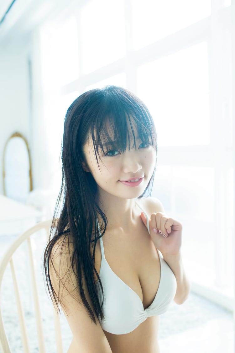 Ngt48中井りか 美谷間ちらり キュートな微笑み輝く モデルプレス Ngt48中井りか 美谷間ちらり キュートな微笑み輝く モデルプレス