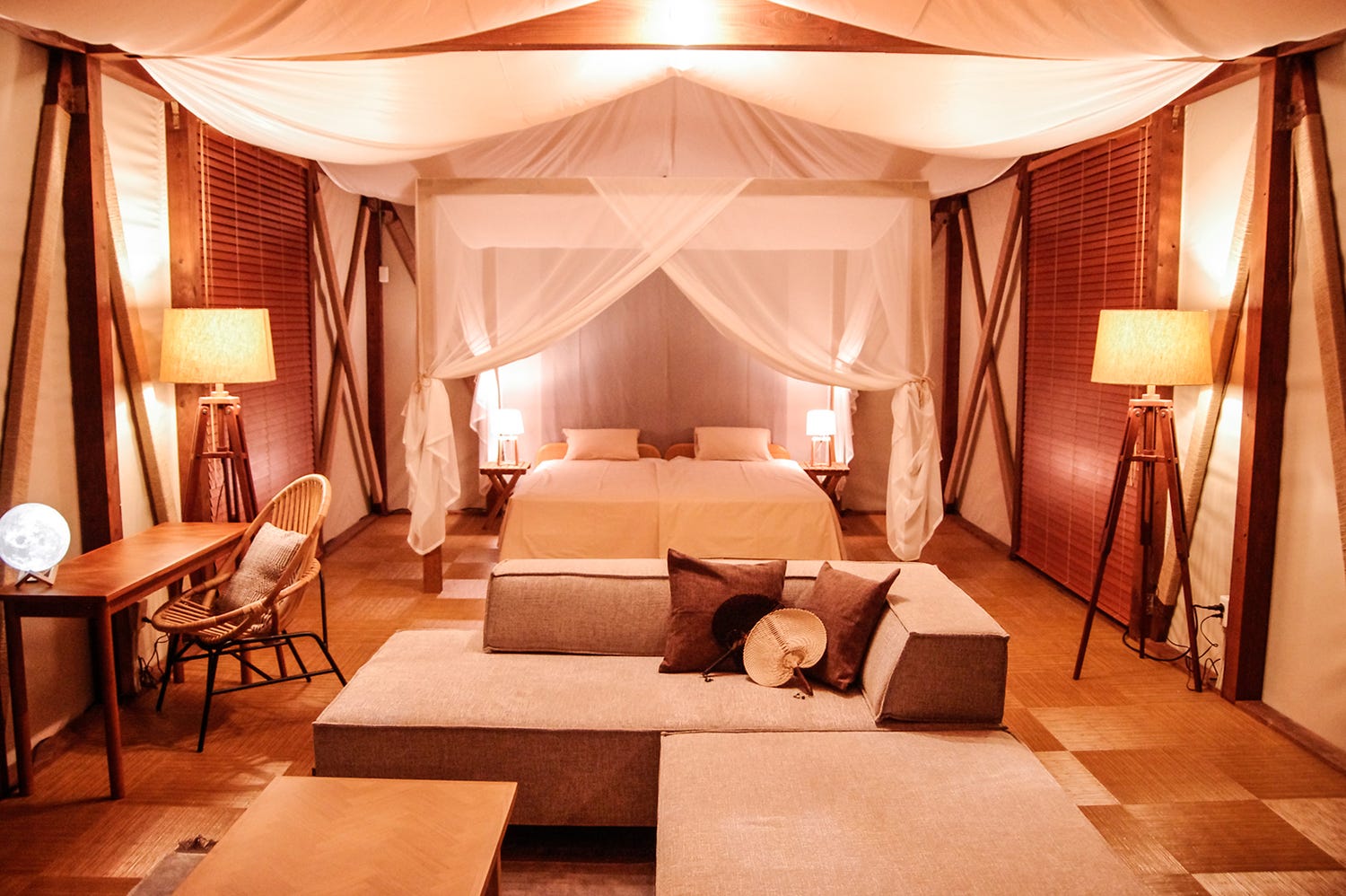 京都「グランピングヴィレッジHAJIME」天蓋ベッドや貸切風呂、手ぶらBBQで優雅に自然を満喫