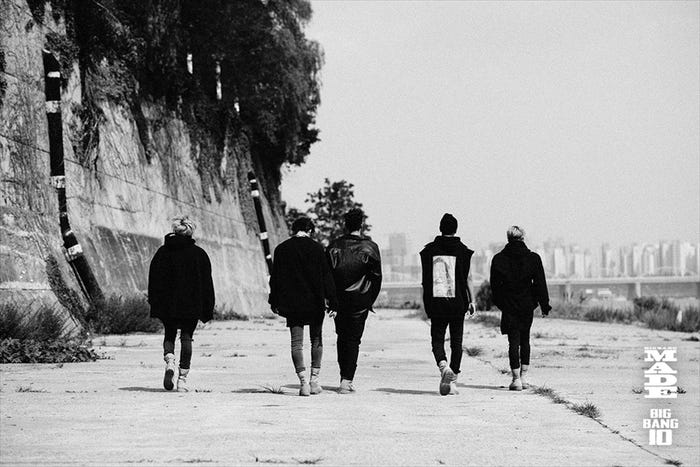 BIGBANG(C)2016 YG ENTERTAINMENT INC.ALL RIGHTS RESERVED.