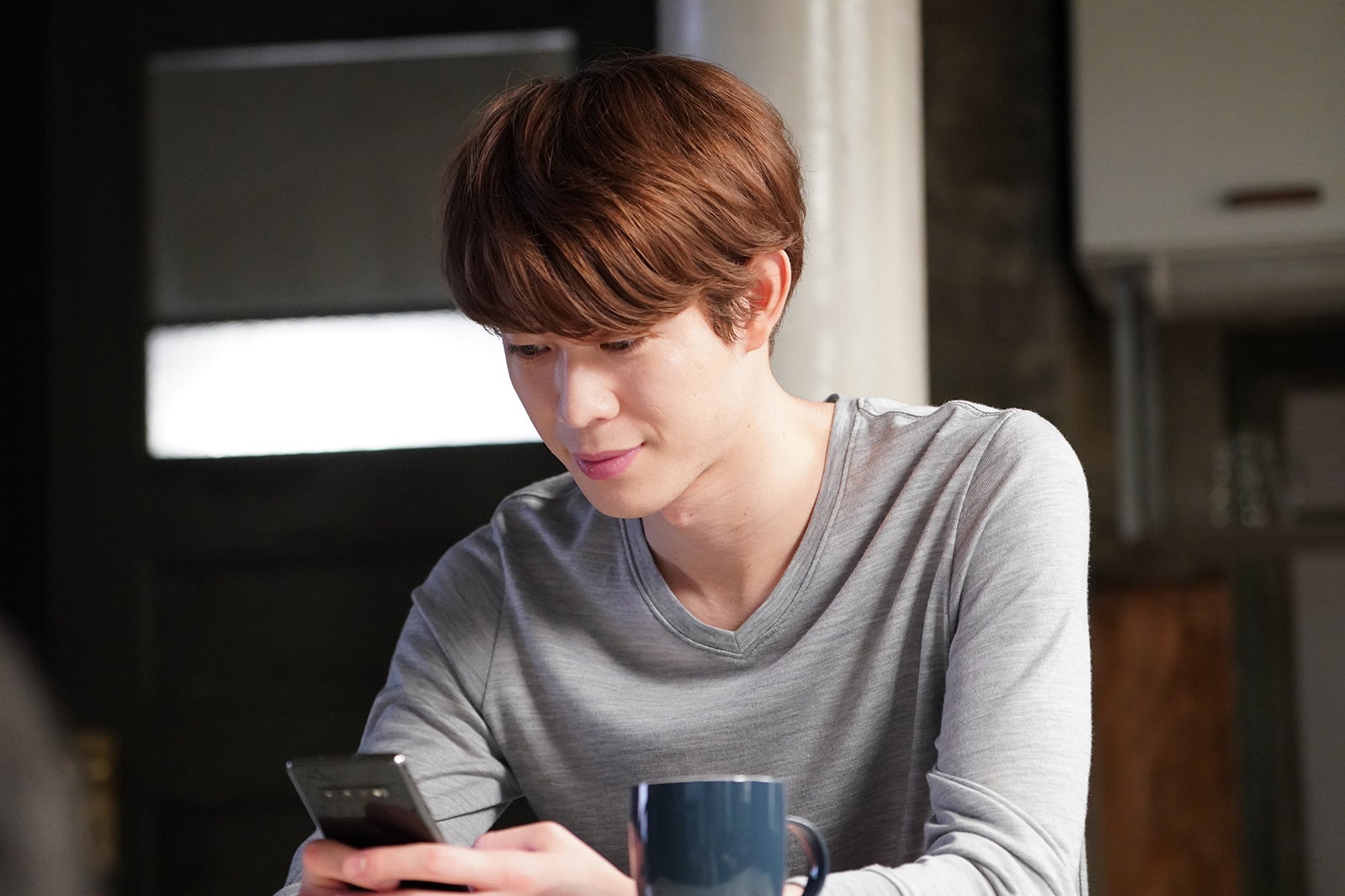 宮沢氷魚／「偽装不倫」第3話より（C）日本テレビ