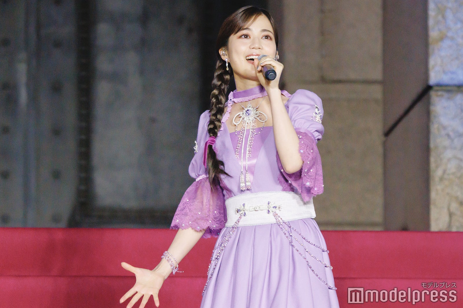 生田絵梨花（C）モデルプレス