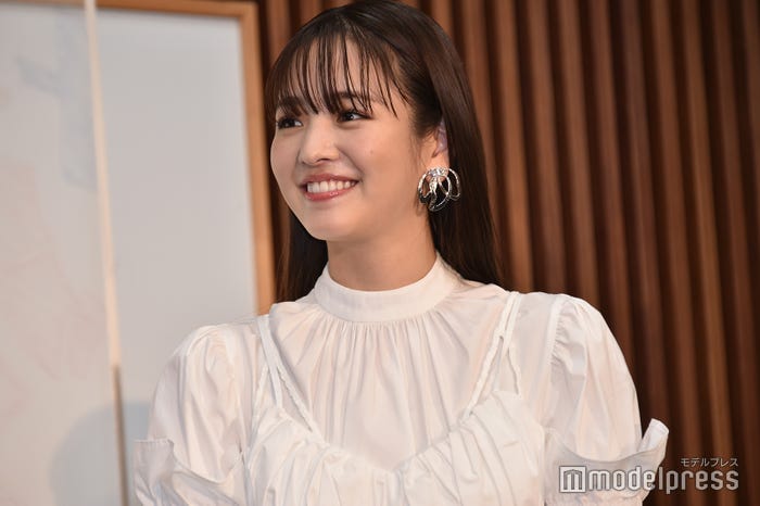 横田真悠 (C)モデルプレス