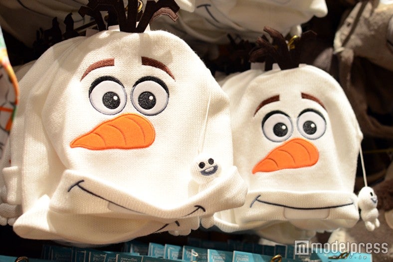 ニットキャップ￥2800（C）モデルプレス