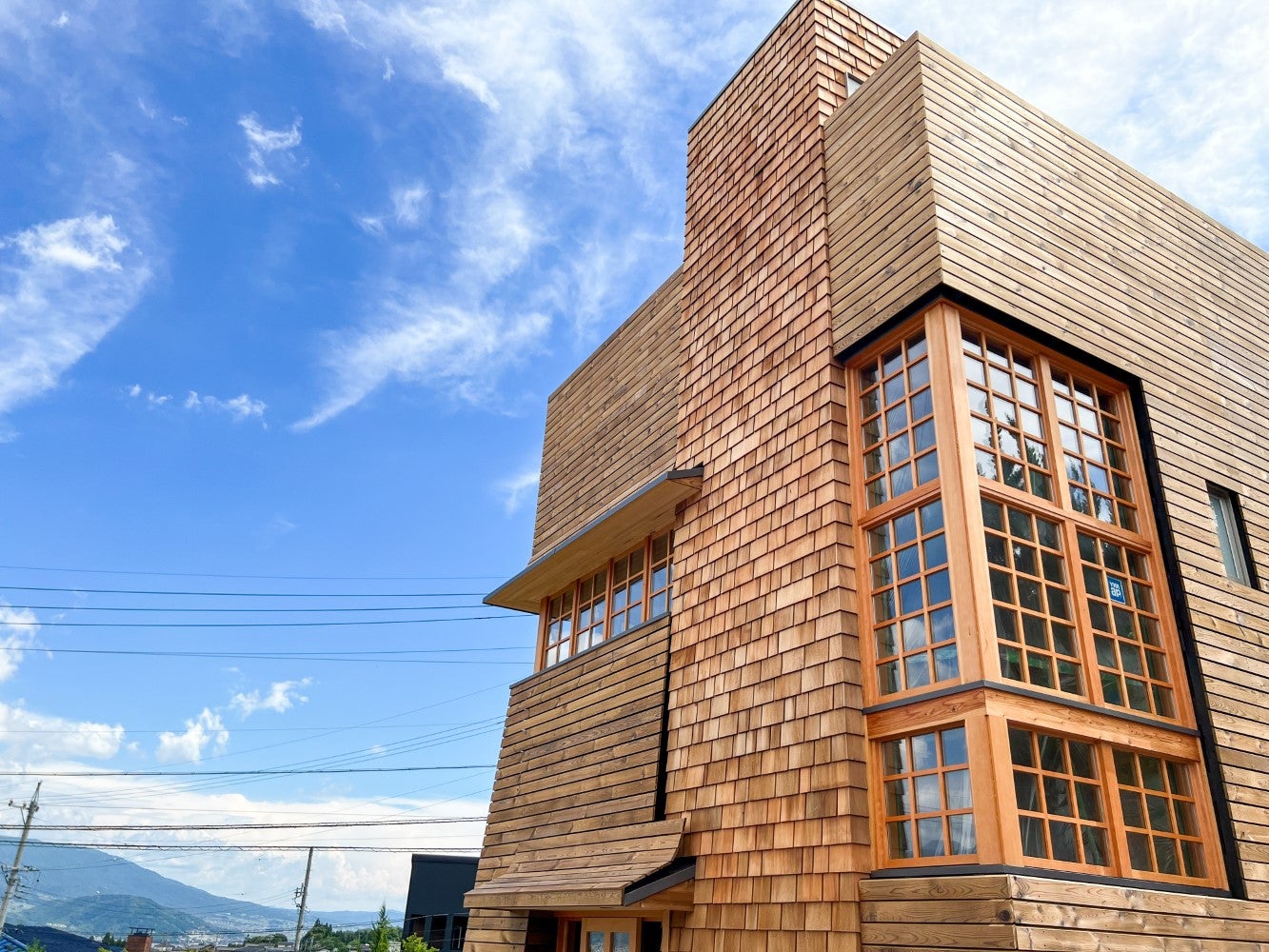 マツモトサトヤマドアーズ／画像提供：ブッキングリゾート