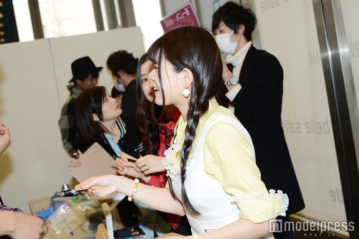 小畑奈菜(C)モデルプレス