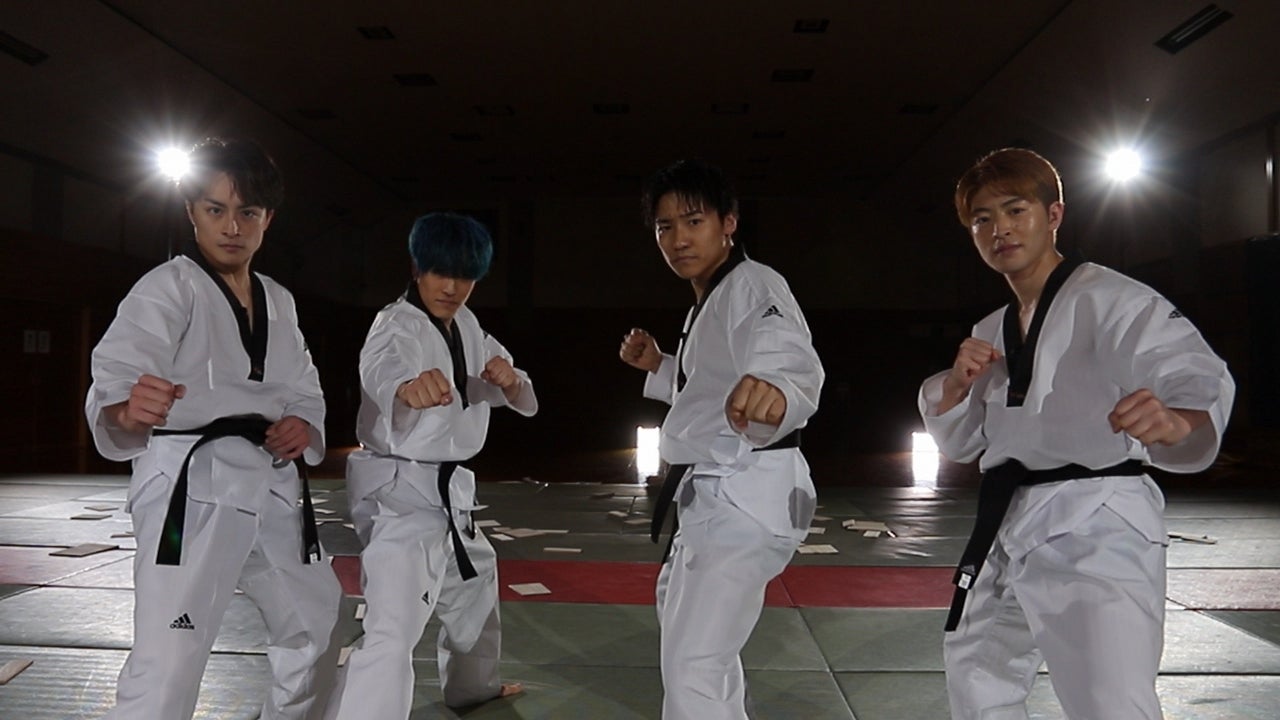 白濱亜嵐、中務裕太、小森隼、佐野玲於（C）日本テレビ