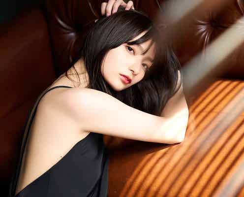 「ウマ娘」でブレイク中・高野麻里佳、美しすぎる背中ライン披露