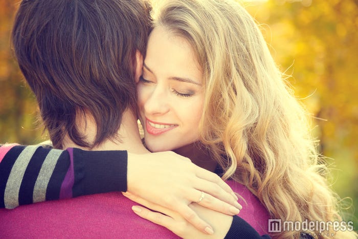 何気ない言葉に彼の想いが(photo by Maryia Bahutskaya/Fotolia)