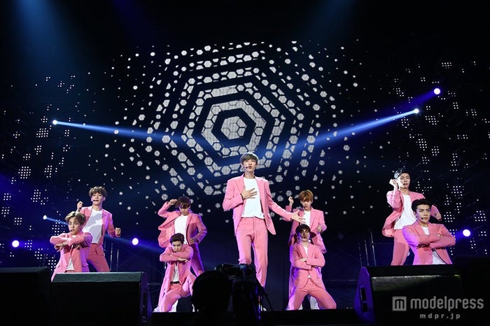 Exo 一番モテるメンバーは誰 初fcイベントでサプライズ発表も レポ セットリスト モデルプレス