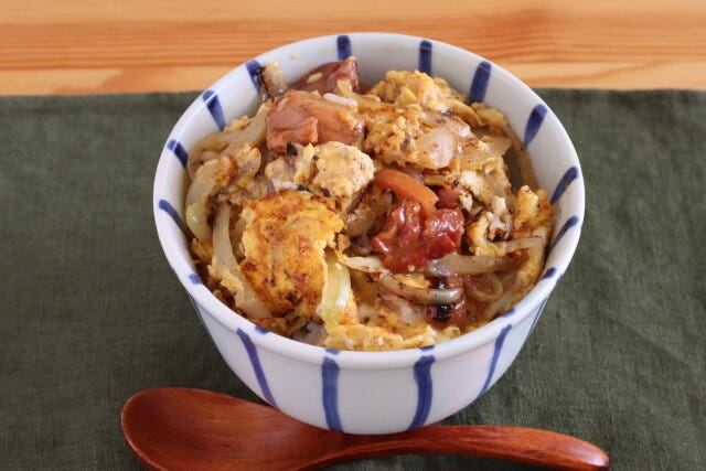 焼きとり缶で作る簡単親子丼