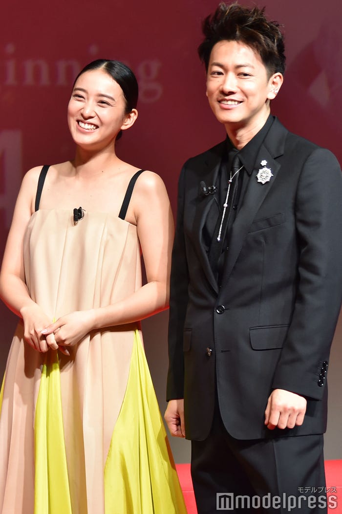 武井咲、佐藤健(C)モデルプレス