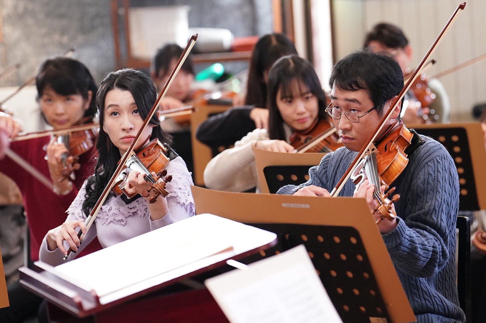 行平あい佳、前野朋哉ら／「リバーサルオーケストラ」第3話より（C）日本テレビ