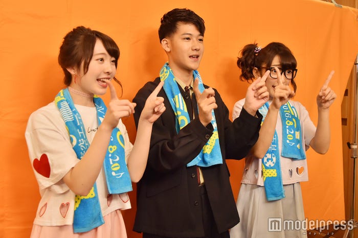 葉山奨之 with まこみな(C)モデルプレス