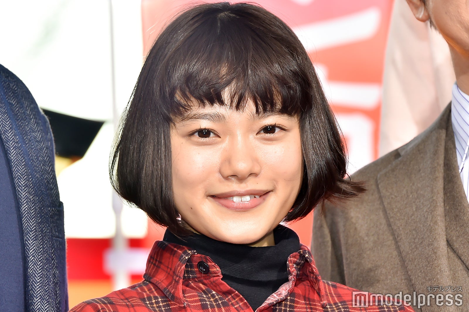 杉咲花主演「ハケン占い師アタル」初回視聴率発表　2桁の好発進