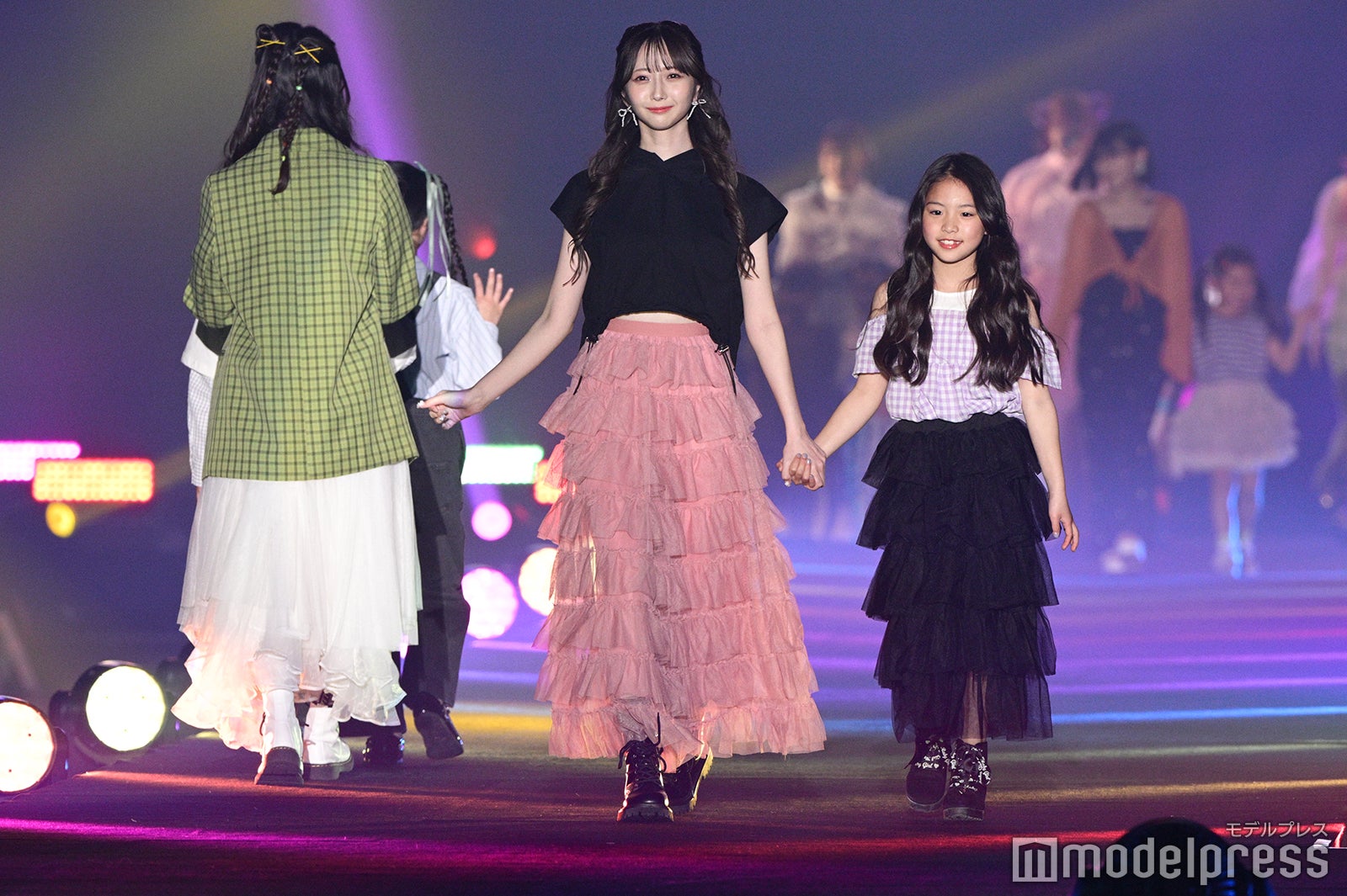 （C）モデルプレス