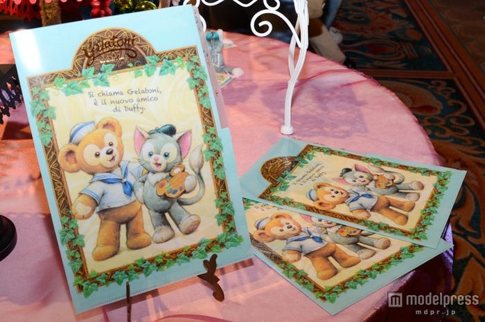 クリアホルダー(¥360)