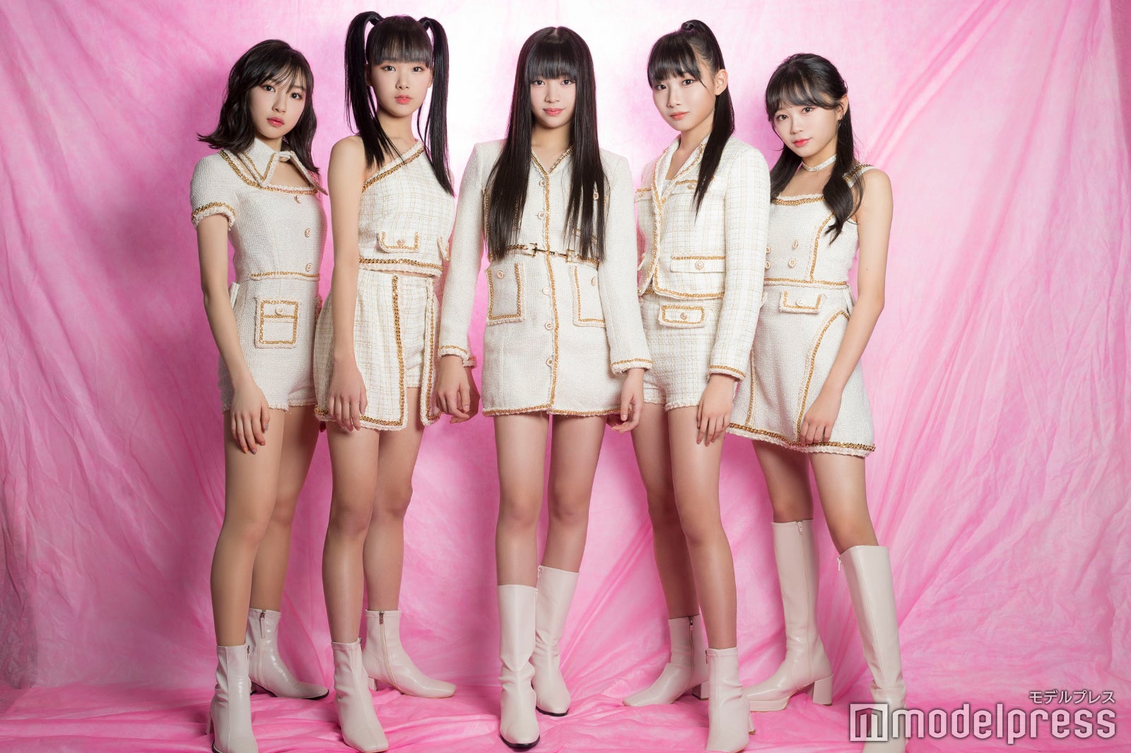 PRIKIL（左からRINKO、UTA、NANA、RIN、YUKINO）（C）モデルプレス