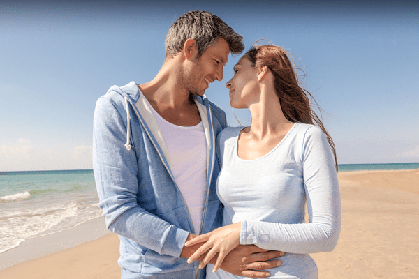 女性がボディタッチで 触って欲しい箇所 4選 モデルプレス