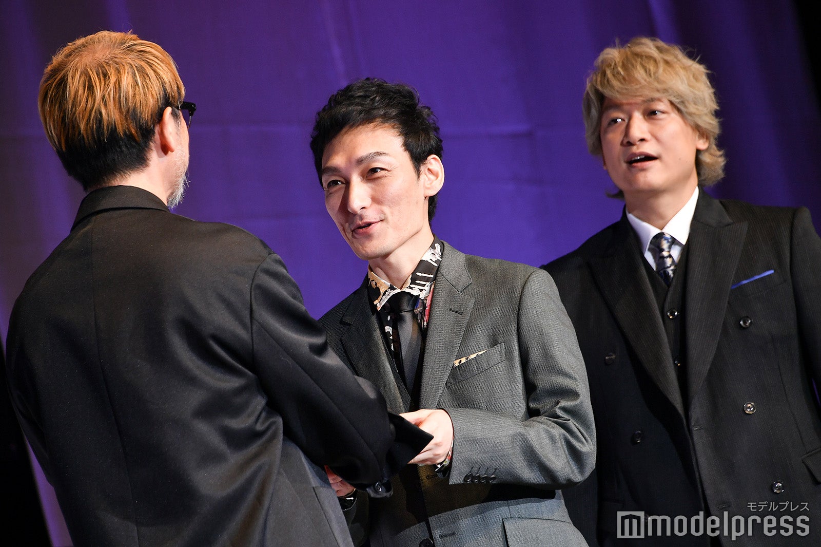 草なぎ剛、香取慎吾 （C）モデルプレス