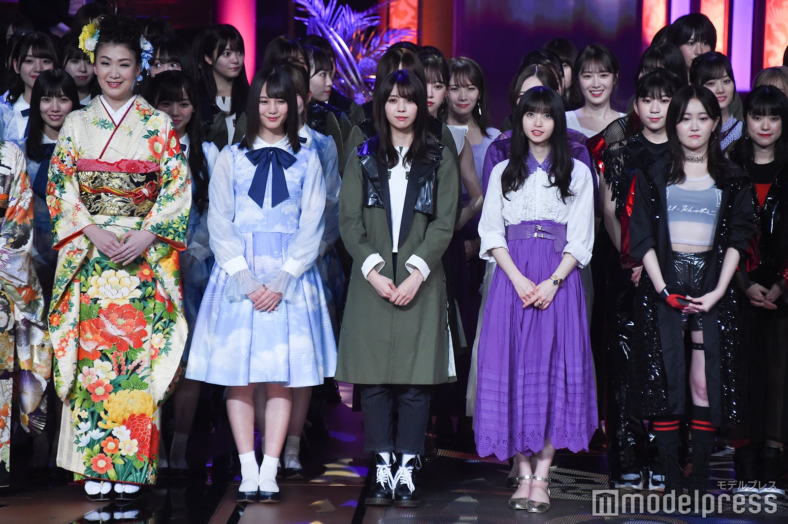 オープニング （C）モデルプレス