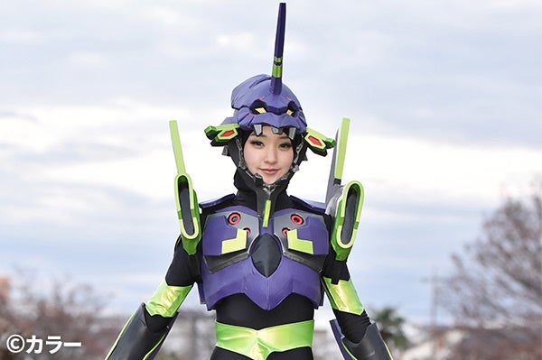 剛力彩芽 続々と公開される 本気のコスプレ が話題 モデルプレス