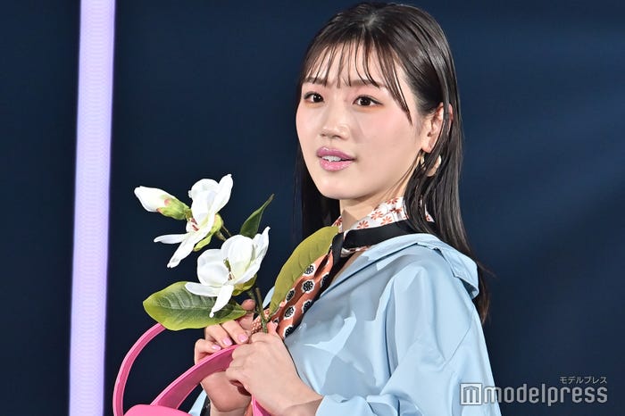 佐々木美玲(C)モデルプレス