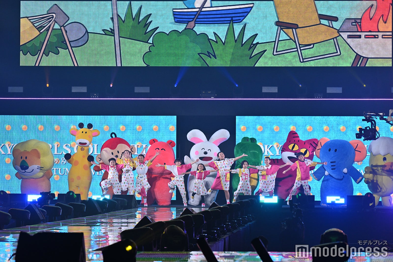 （C）モデルプレス