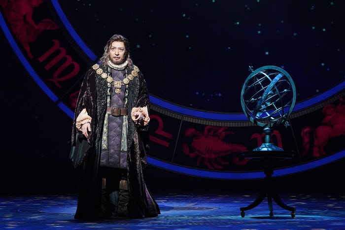 石川禅「レイディ・ベス」提供:東宝演劇部