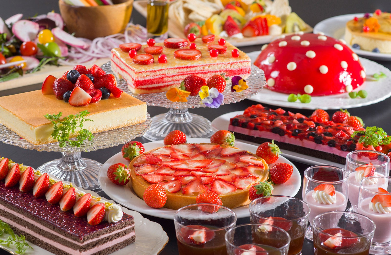 テーマはストロベリースイーツ／画像提供：都ホテルズ＆リゾーツ