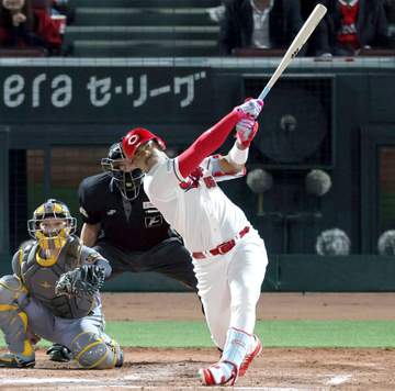 3連敗の広島に待望モンテロ弾丸1号「あれだけじゃ足りない」“虎アレルギー”払拭へ4日大竹粉砕再現へ