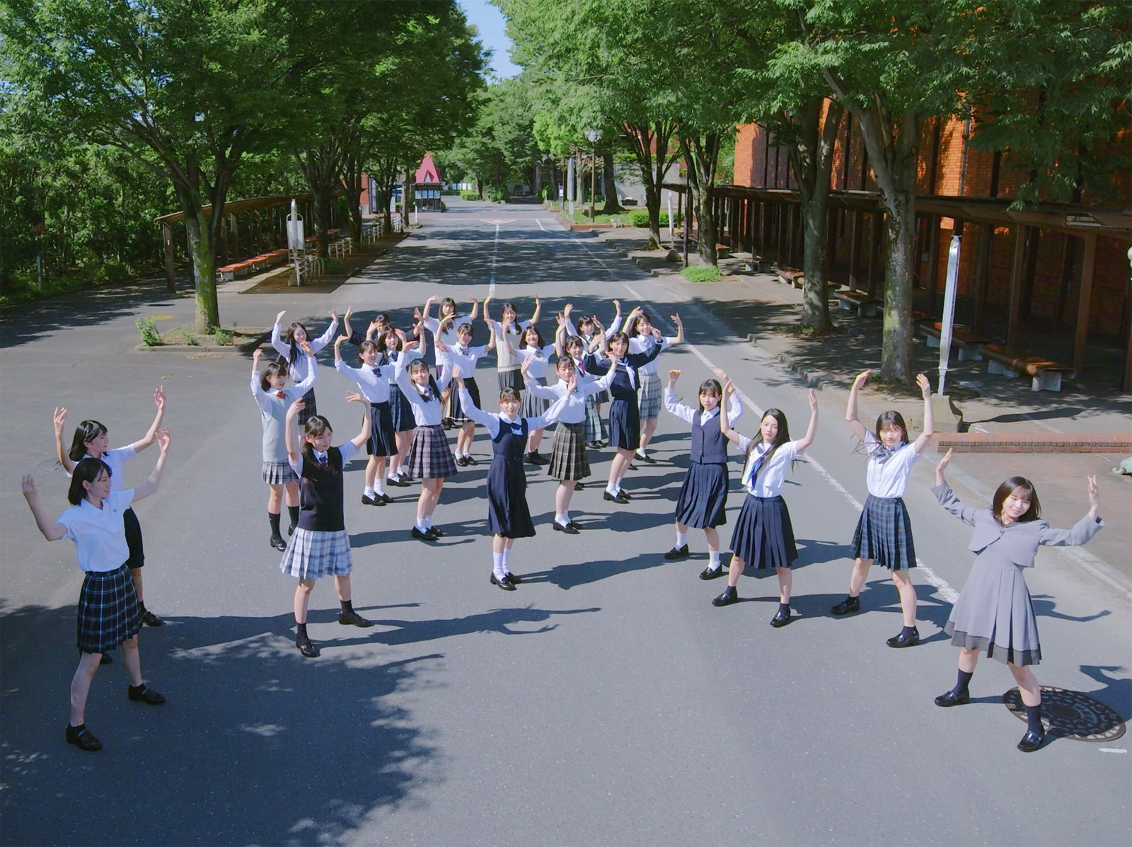 僕が見たかった青空「青空について考える」MVより（提供写真）