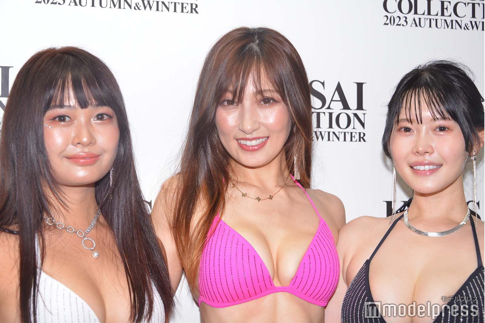 熊田曜子、バストアップに注力「私も負けないように…」西本ヒカル＆白川愛梨と美ボディ作りの秘訣明かす＜関西コレクション 2023 A／W＞