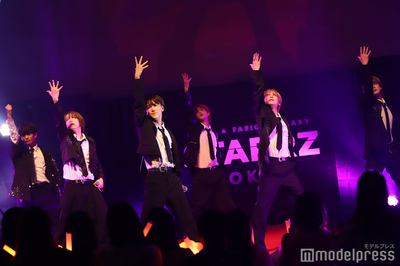 UNiFY（C）モデルプレス