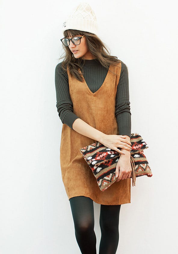 【SET】ワイドリブ編みニットトップス+フェイクスウェードノースリーブワンピース「STYLEST」6,180円(税別)/画像提供:STYLEST