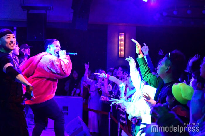 ELLY(CRAZYBOY)(C)モデルプレス