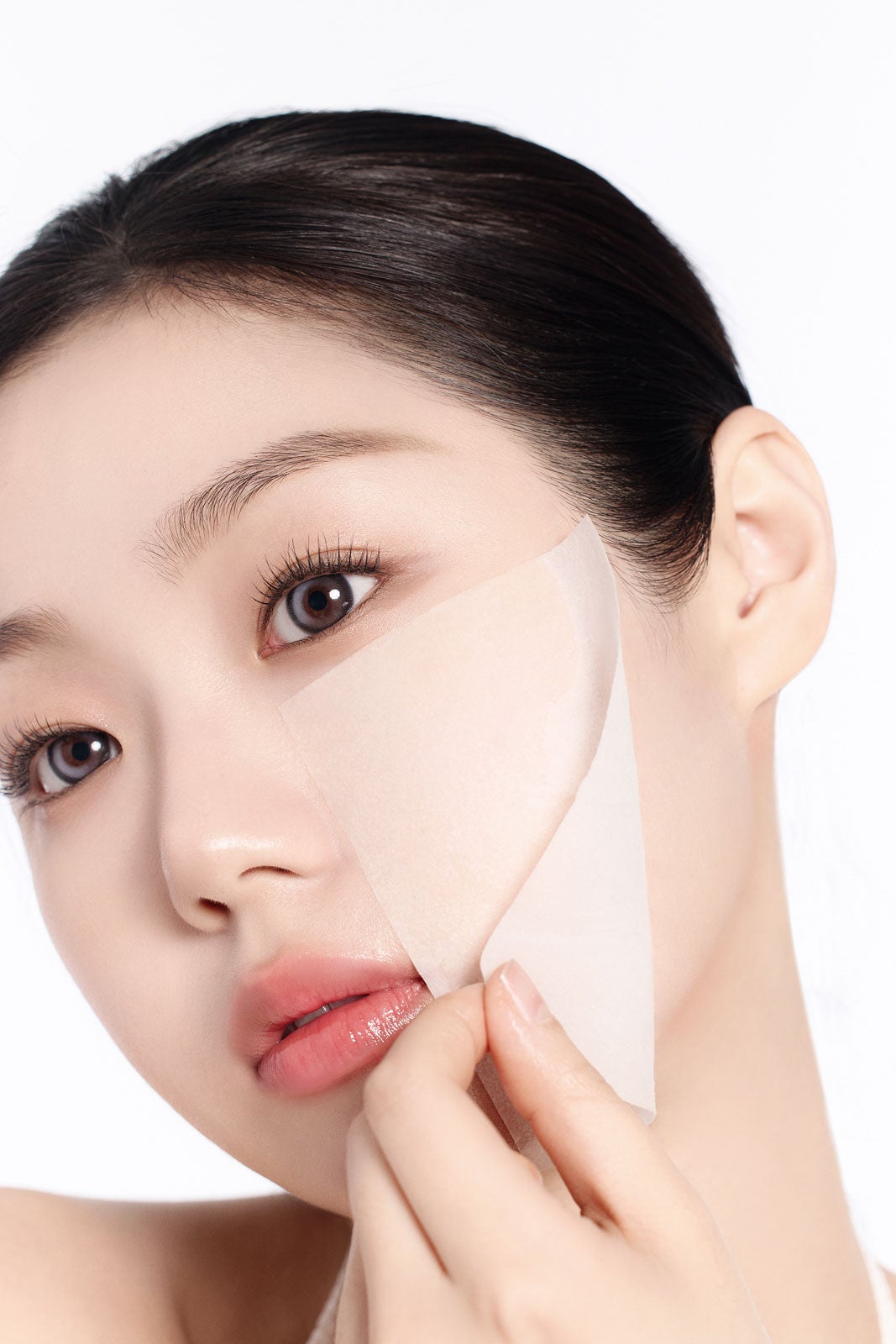 EITHER＆（イーザーアンド）（提供写真）