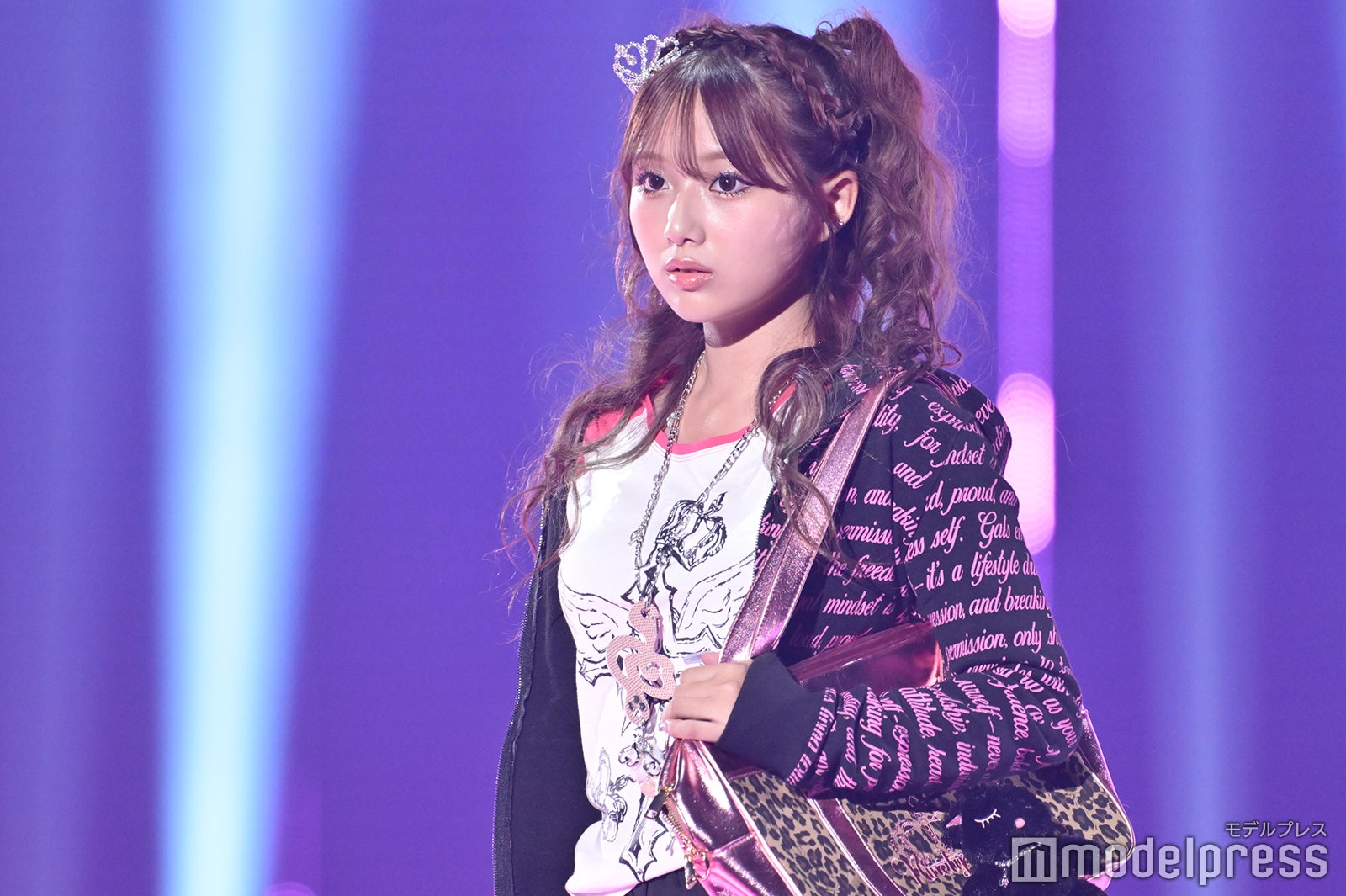 希空（C）モデルプレス