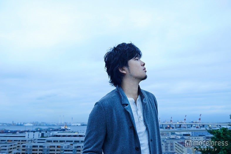 アーティストの秦基博