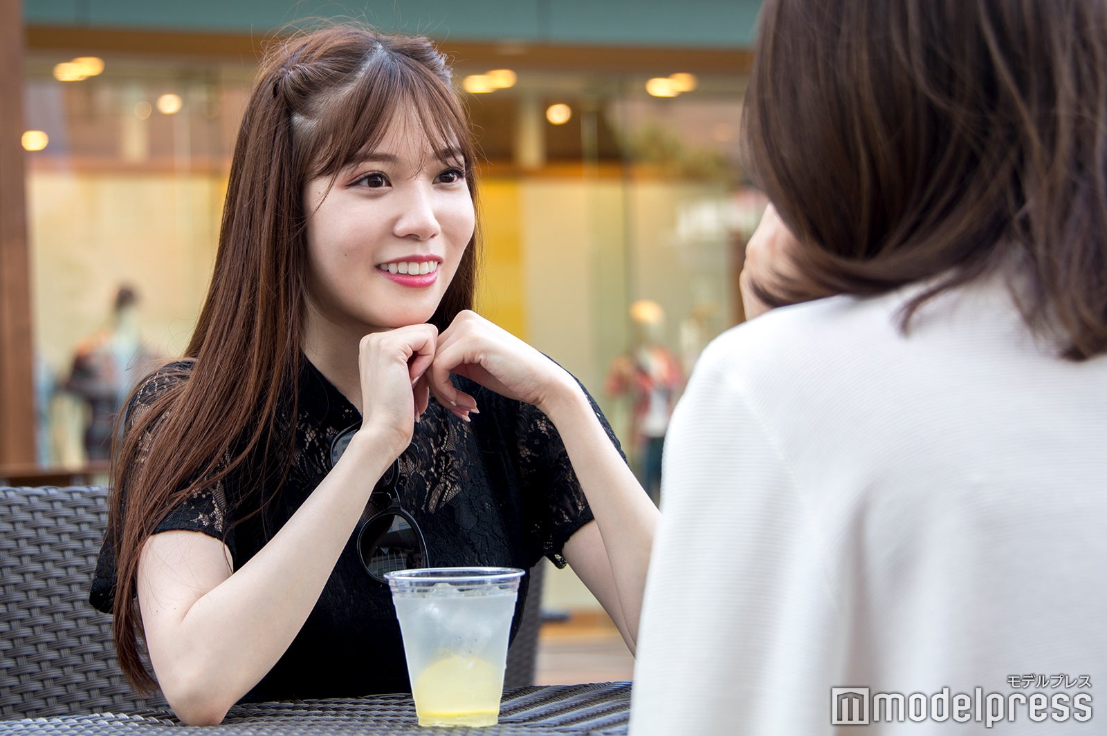 風が通り日陰なので涼しい（C）モデルプレス