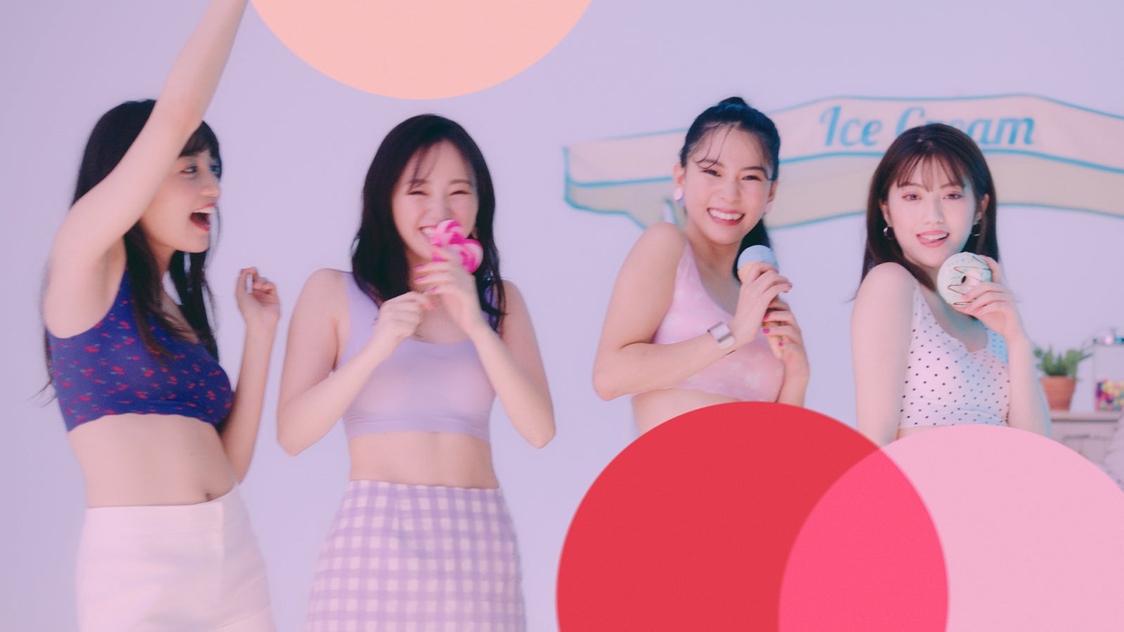 （左から）黒木ひかり、今泉佑唯、ミチ、ちゃんえな（提供写真）