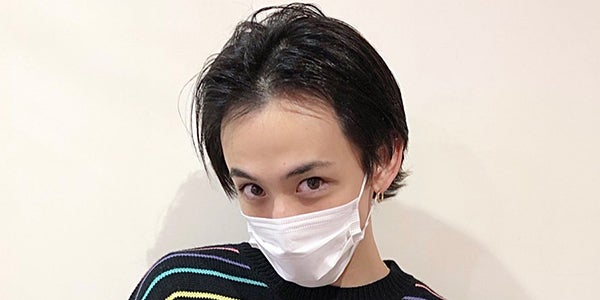 りゅうちぇる 黒髪 襟足パーマにイメチェン 黒も似合う 超新鮮 の声 モデルプレス