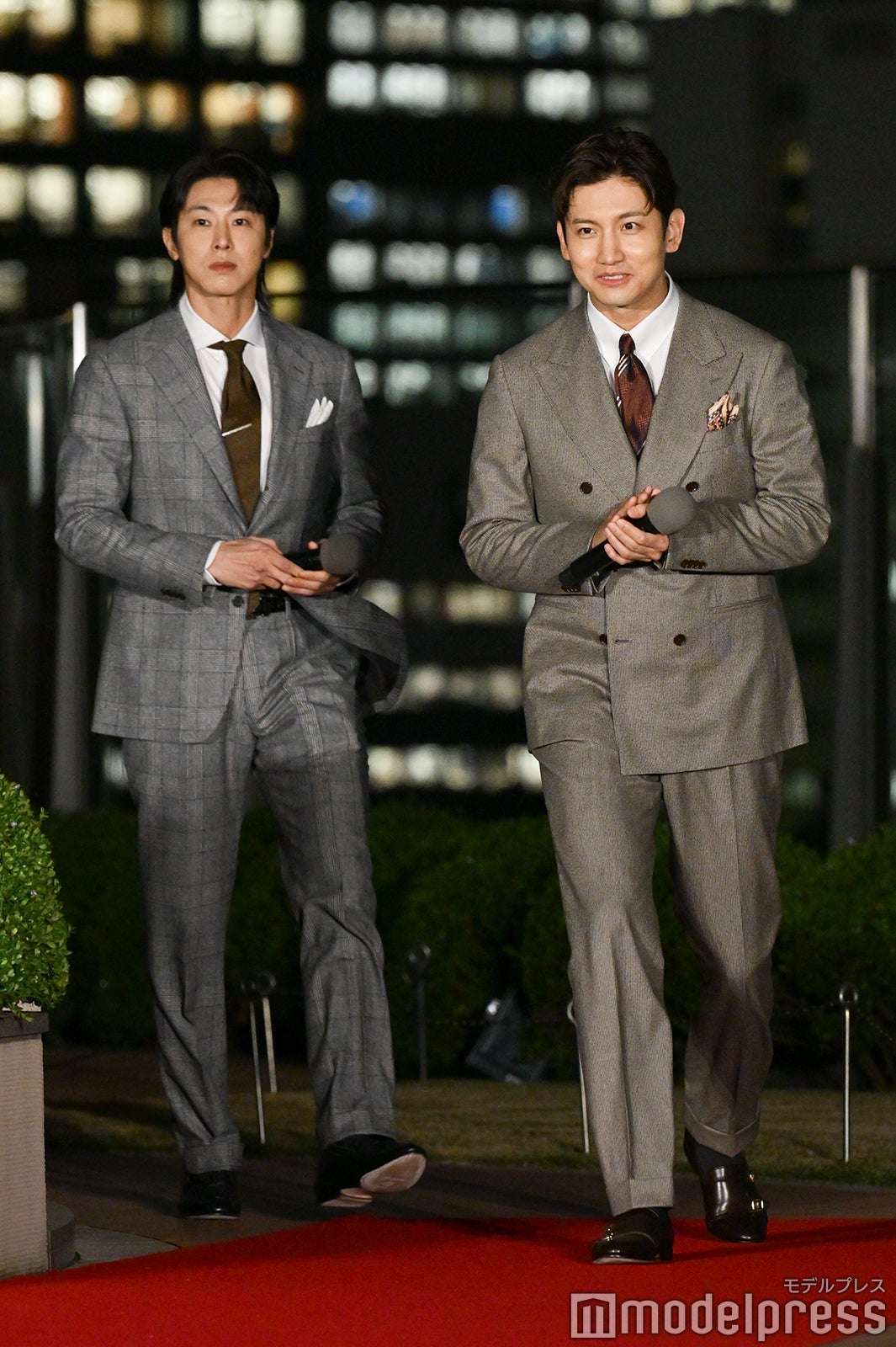 ユンホ、チャンミン（C）モデルプレス