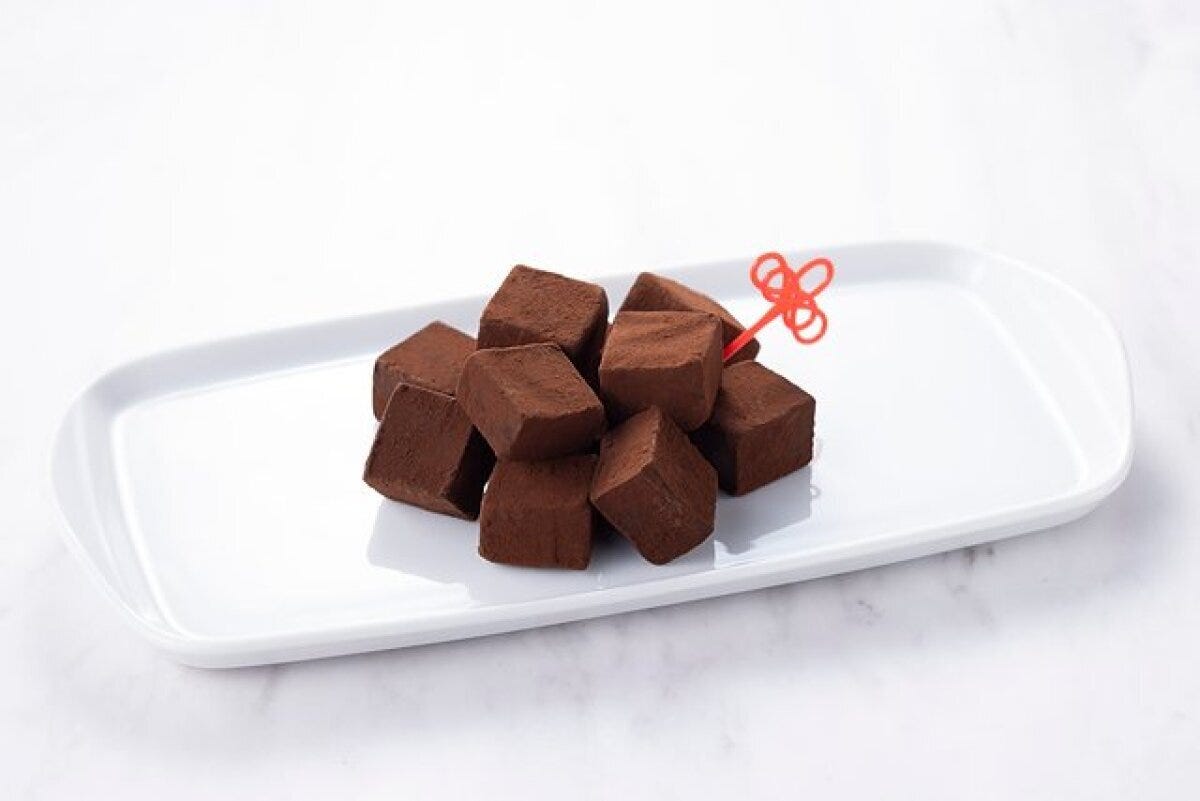 セブン-イレブン　セブン　とろける濃厚生チョコ