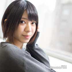 モデルプレス - AKB48大西桃香、“53cm神くびれ”披露 3キロ増量で挑んだ大胆露出を語る<モデルプレスインタビュー前編>