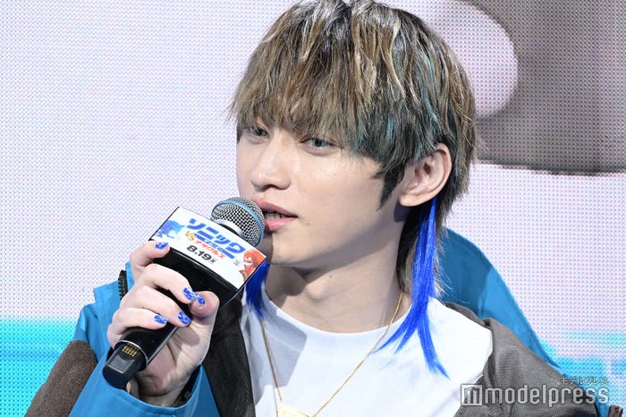 SKY-HI(C)モデルプレス