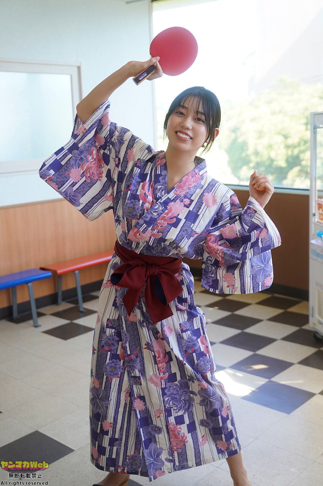 凛咲子（C）佐藤佑一／ヤンマガWeb