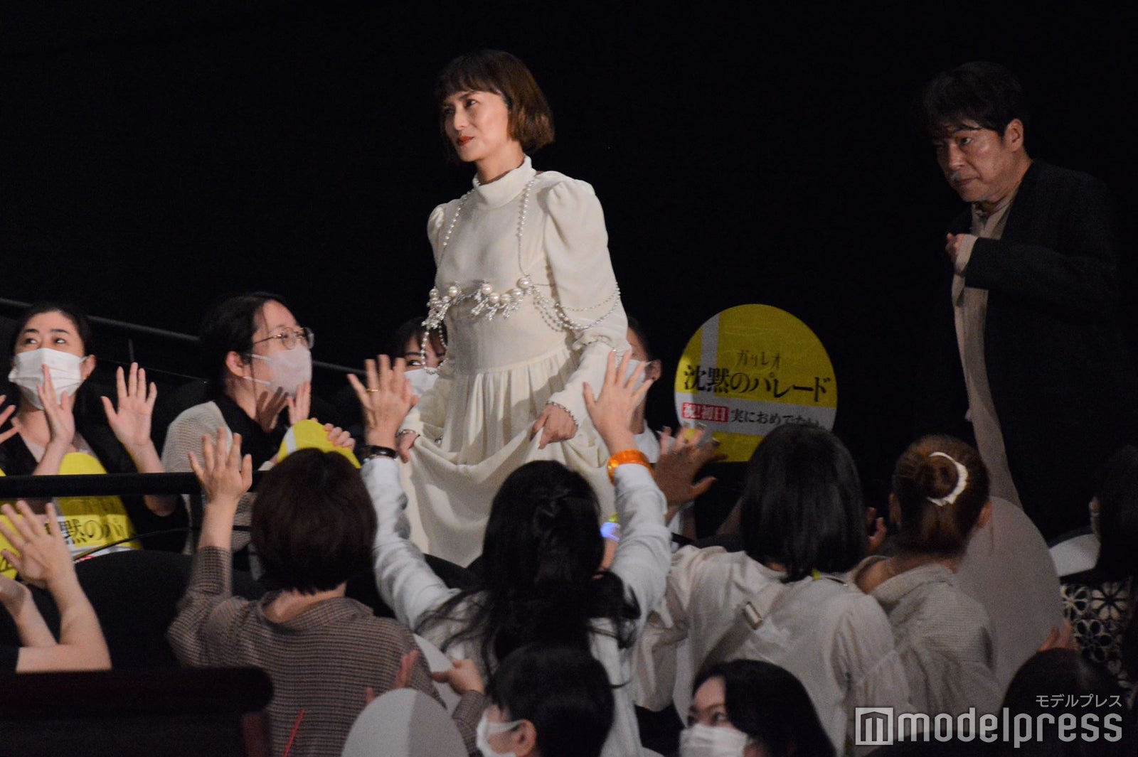 柴咲コウ、本西谷弘監督 （C）モデルプレス