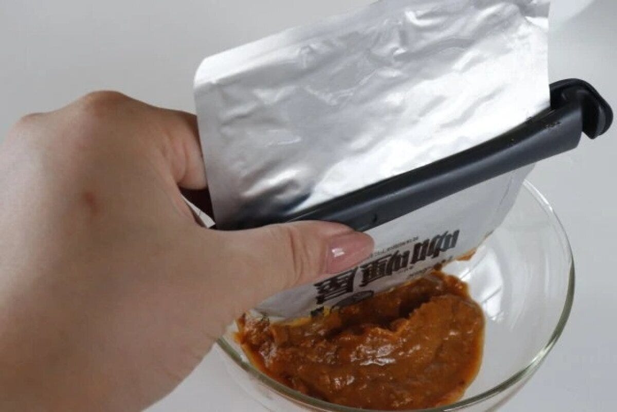 ダイソー レトルトしぼりandカッター 使用例 レトルトしぼり ダイソー レトルトしぼりandカッター 使用例 レトルトしぼり